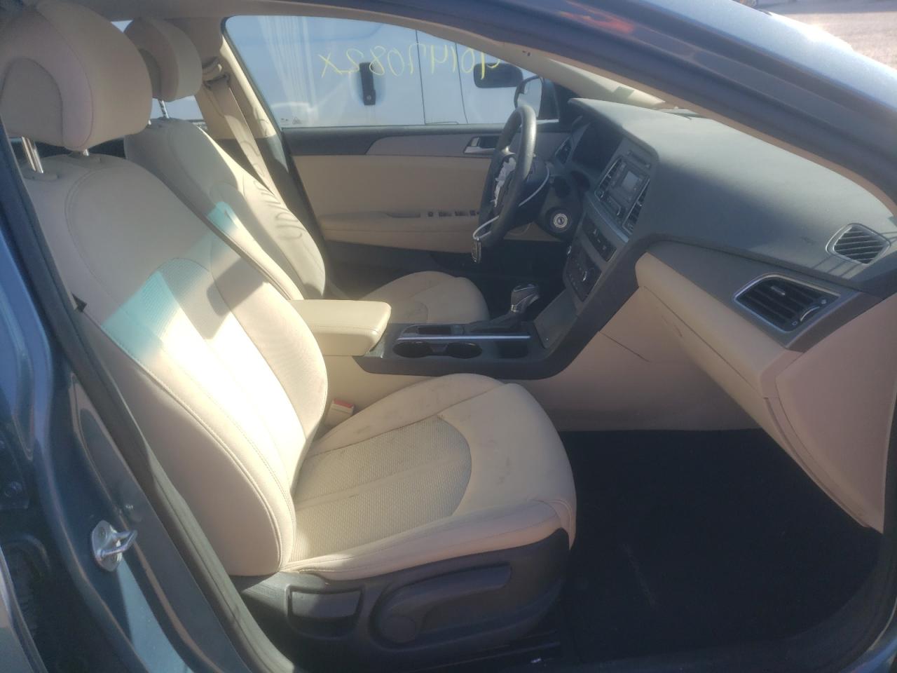 Photo 5 from auction – 2015 HYUNDAI SONATA SE with VIN 5NPE24AF3FH081615