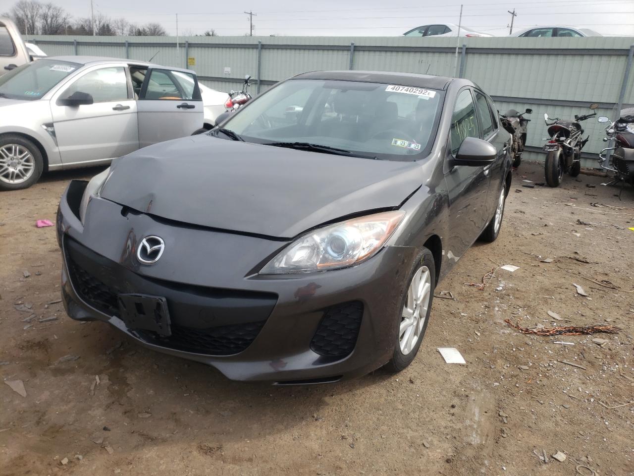 Photo 2 from auction – 2013 MAZDA 3 I with VIN JM1BL1MP5D1806865