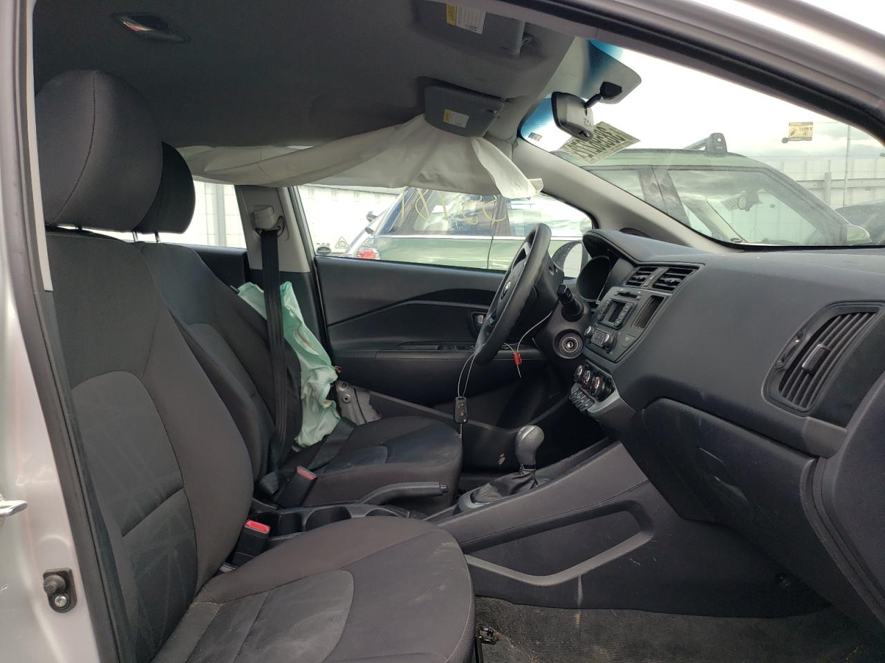 Photo 5 from auction – 2013 KIA RIO LX with VIN KNADM5A36D6309810