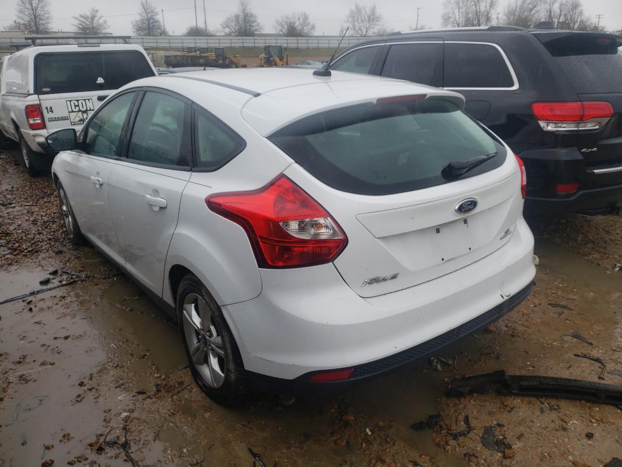 Photo 3 from auction – 2012 FORD FOCUS SE with VIN 1FAHP3K25CL444546