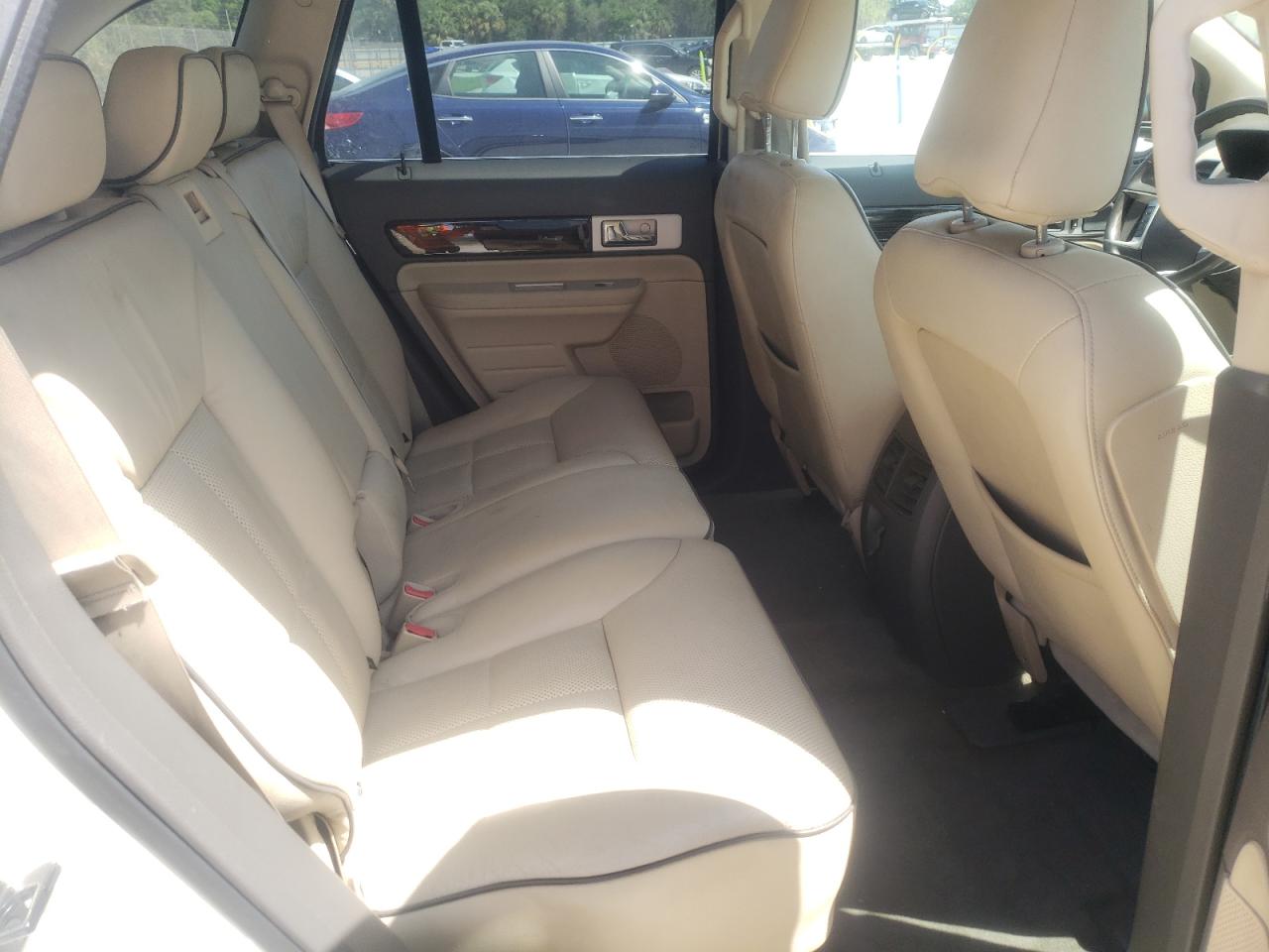 Photo 6 from auction – 2008 LINCOLN MKX with VIN 2LMDU68C38BJ01468