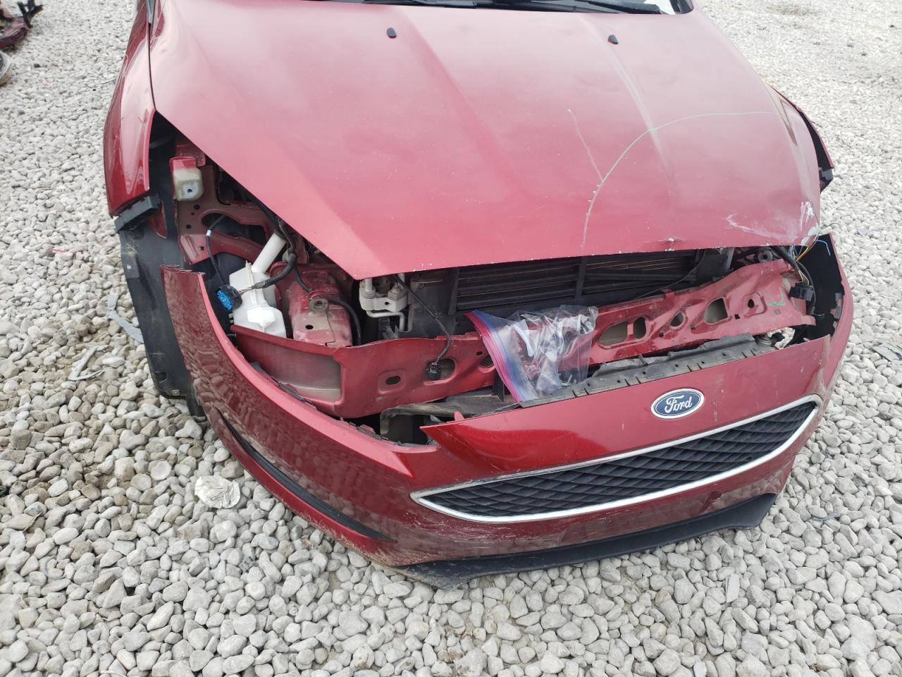 Photo 9 from auction – 2017 FORD FOCUS SEL with VIN 1FADP3H24HL260101