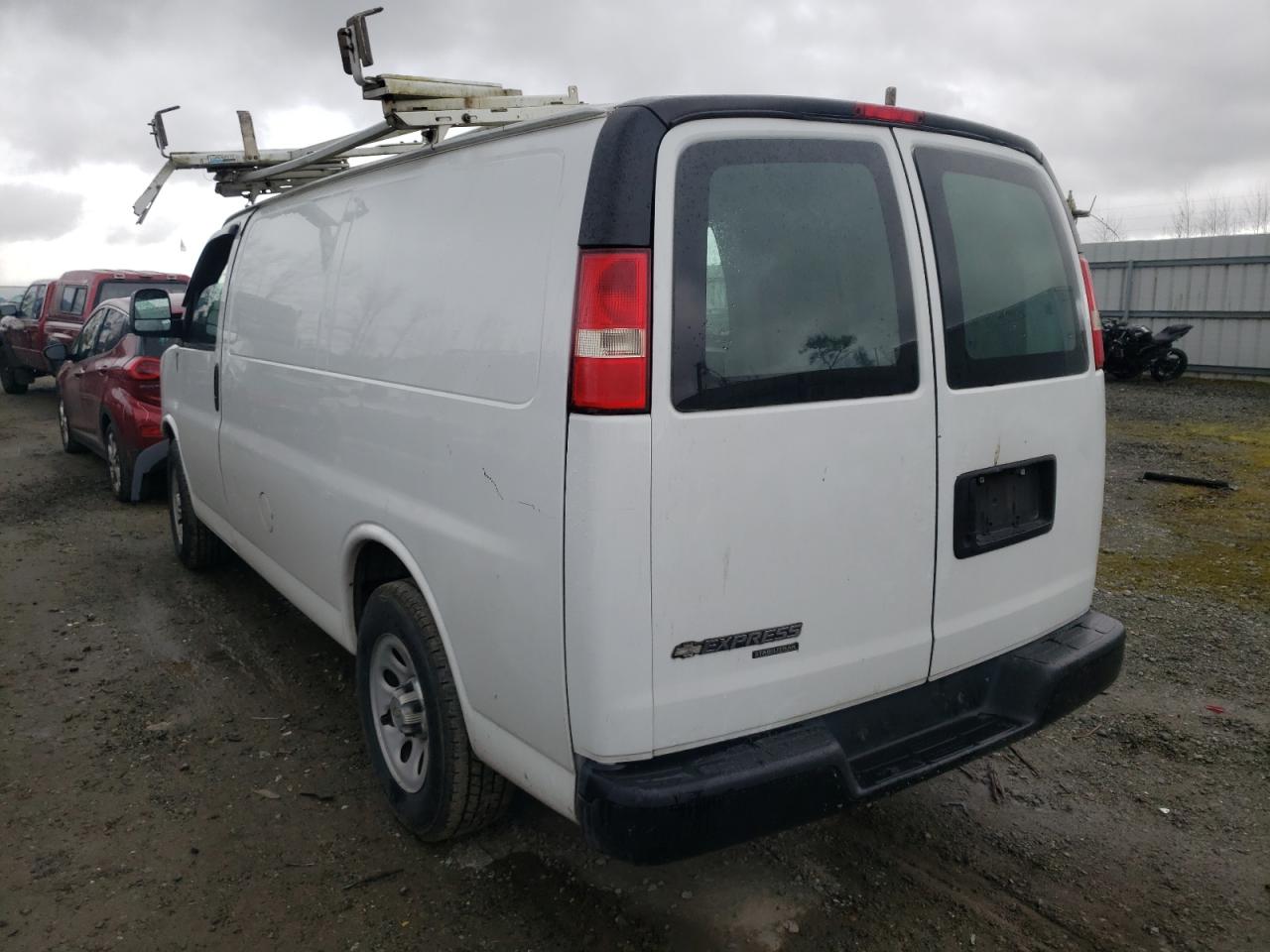 Photo 3 from auction – 2013 CHEVROLET EXPRESS G1 with VIN 1GCSGAFX6D1112252