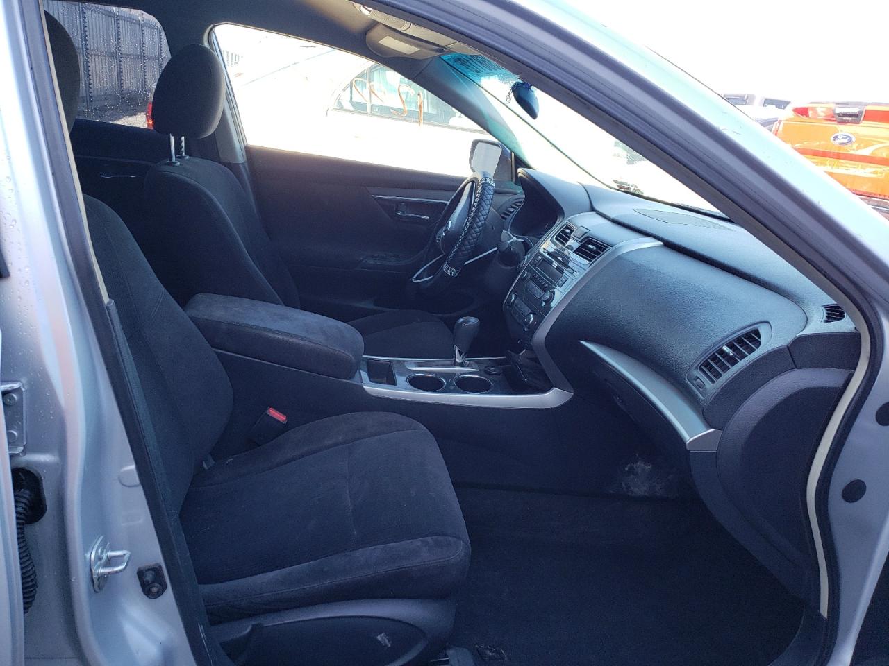 Photo 5 from auction – 2013 NISSAN ALTIMA 2.5 with VIN 1N4AL3AP8DC274209