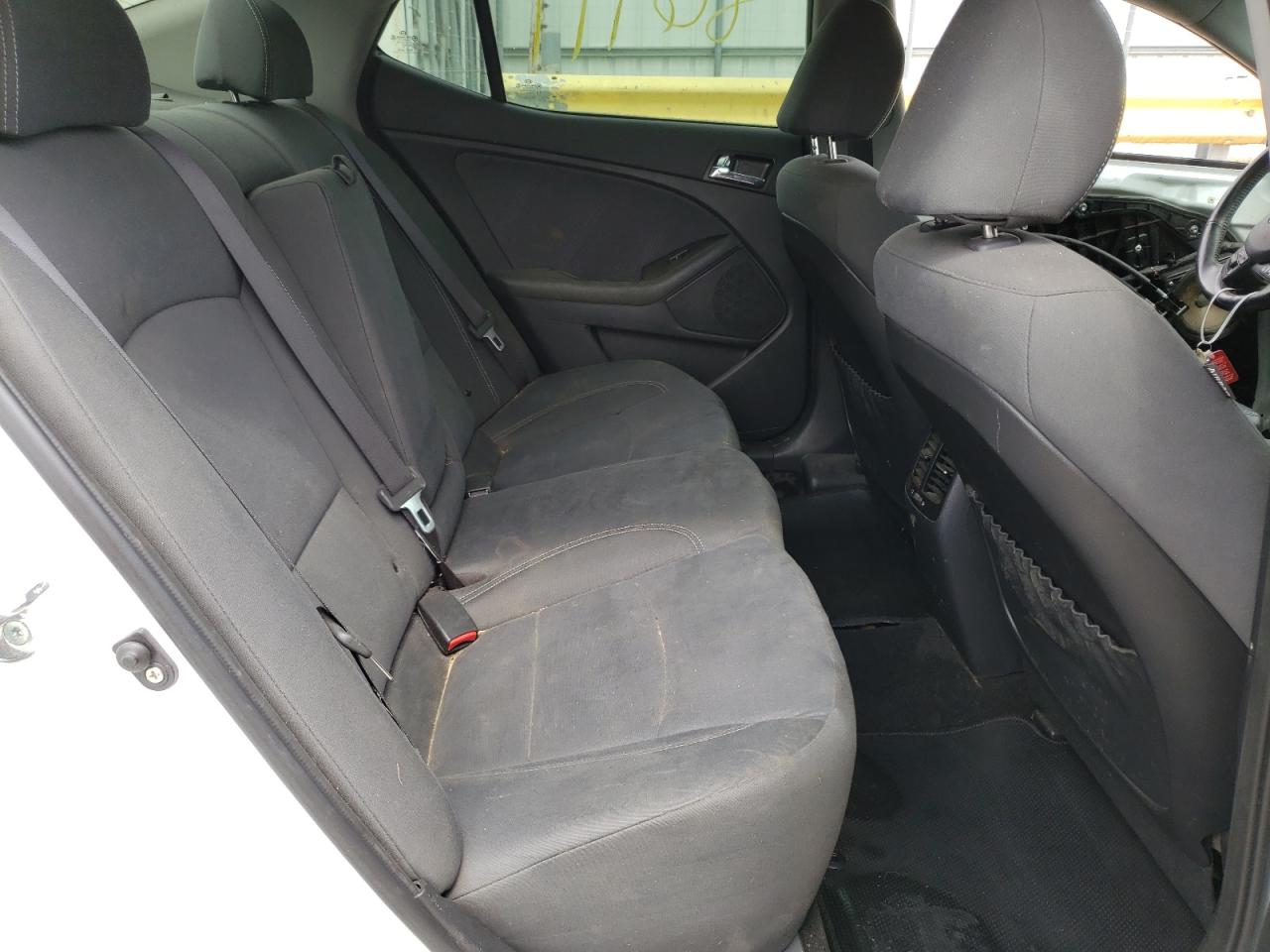 Photo 6 from auction – 2013 KIA OPTIMA HYB with VIN KNAGM4AD6D5060771