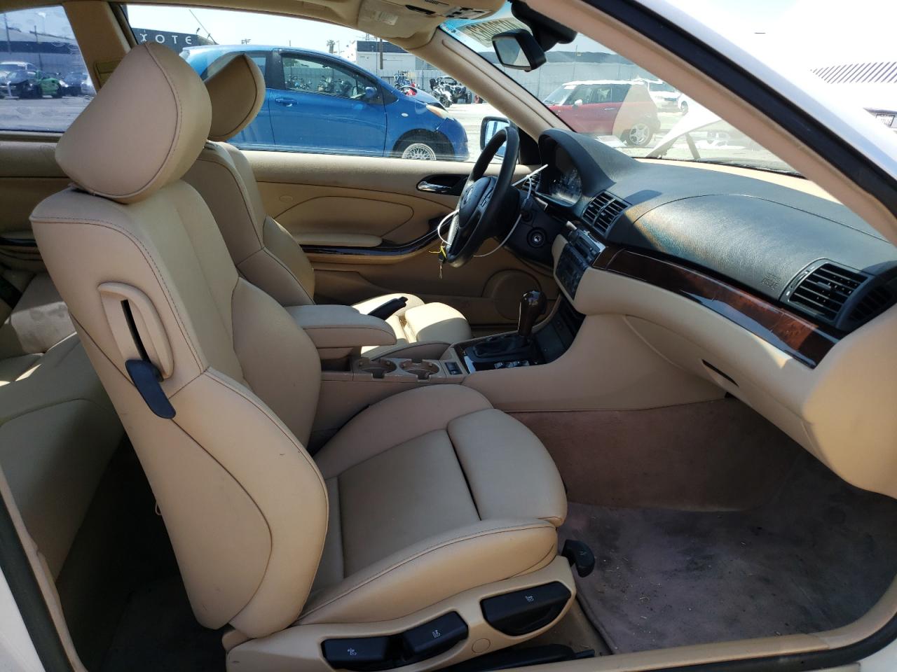 Photo 5 from auction – 2005 BMW 325 CI with VIN WBABD33485PL06968