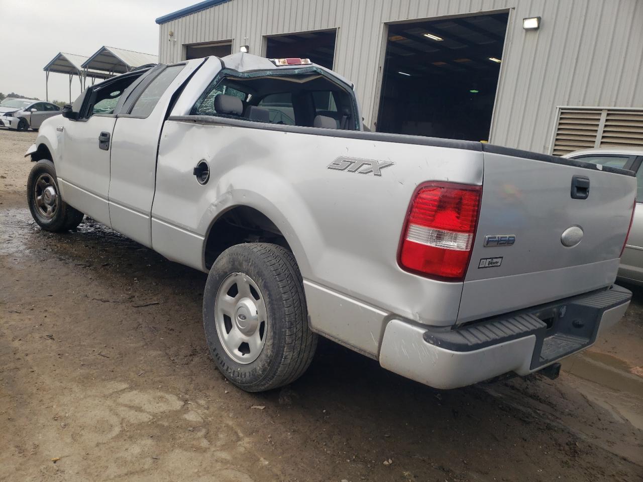 Photo 3 from auction – 2006 FORD F150 with VIN 1FTRX12W96FA44563