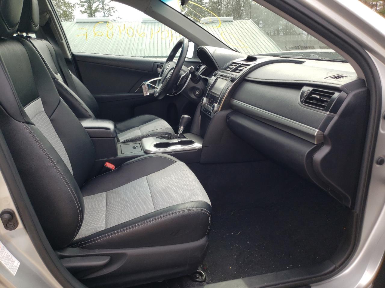 Photo 5 from auction – 2012 TOYOTA CAMRY BASE with VIN 4T1BF1FKXCU069082