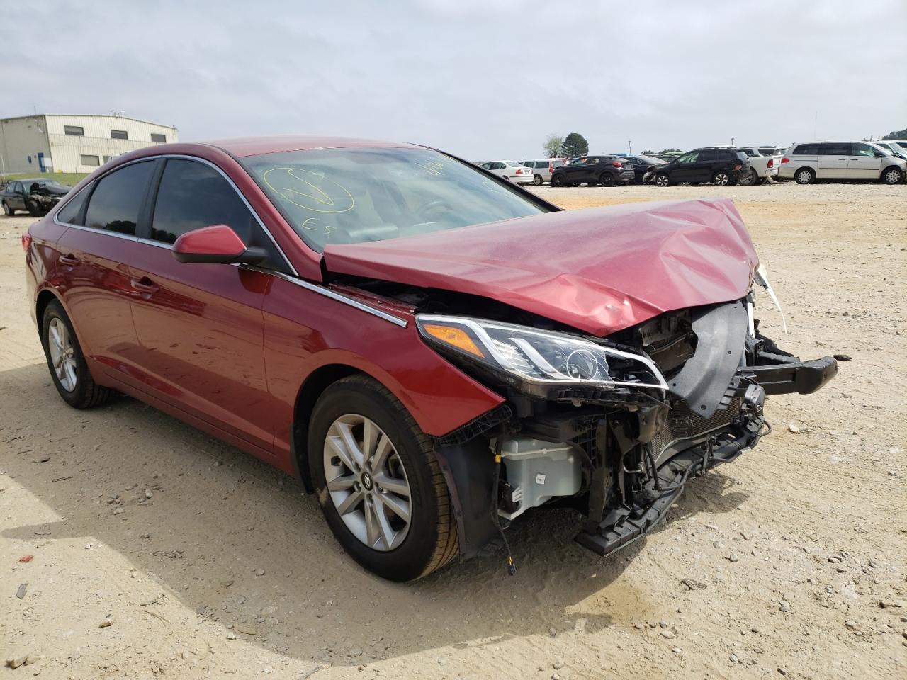 HYUNDAI SONATA SE 2015 with VIN 5NPE24AF7FH199893 - Photo from auction