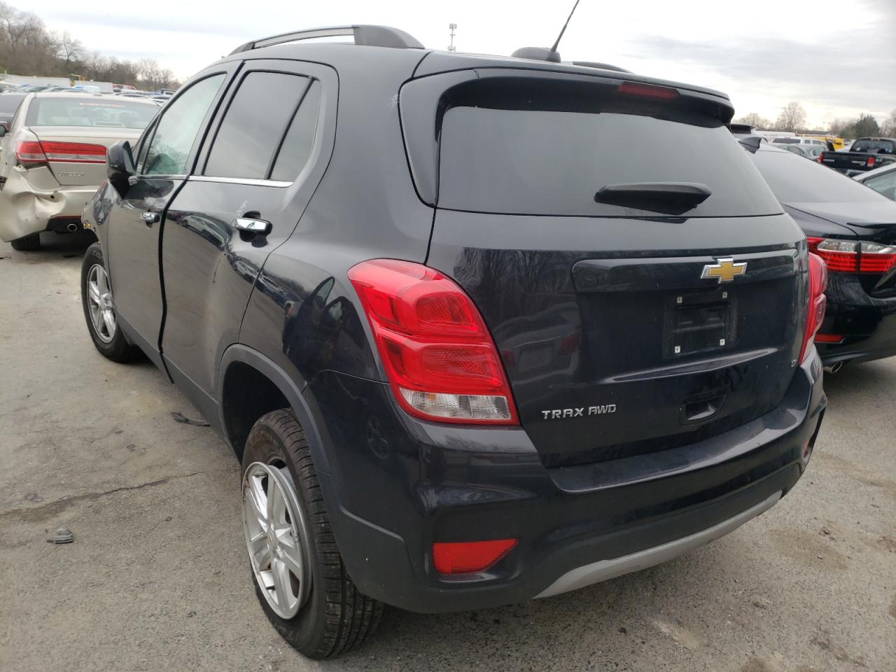 Photo 3 from auction – 2019 CHEVROLET TRAX 1LT with VIN KL7CJPSB0KB825171