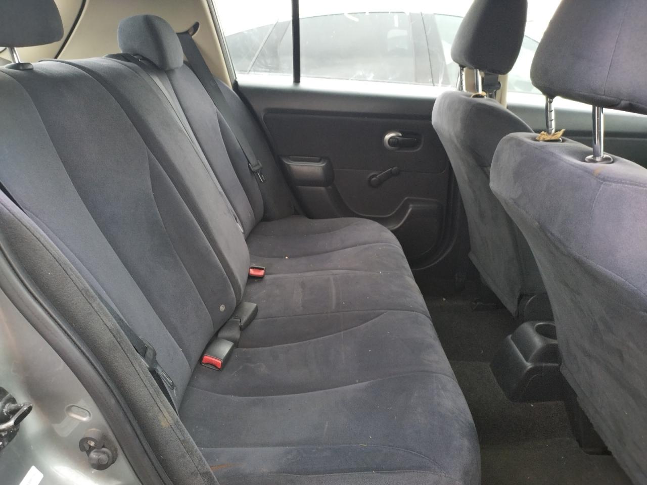 Photo 6 from auction – 2007 NISSAN VERSA S with VIN 3N1BC13E97L449528