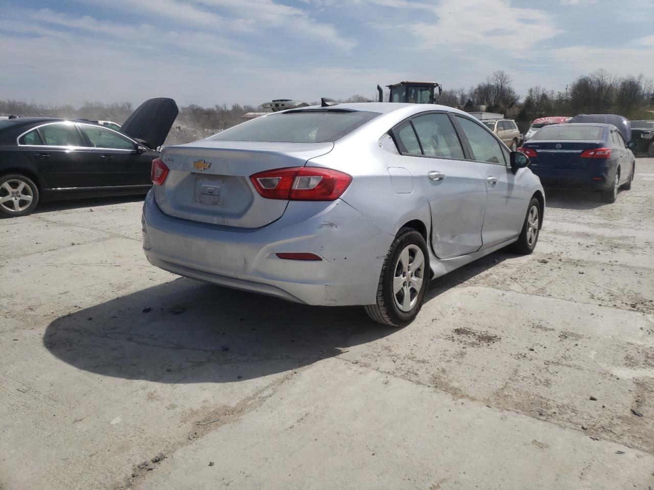 Photo 4 from auction – 2017 CHEVROLET CRUZE LS with VIN 3G1BC5SM6HS538051