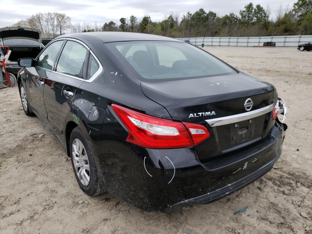 Photo 3 from auction – 2016 NISSAN ALTIMA 2.5 with VIN 1N4AL3AP5GN345262