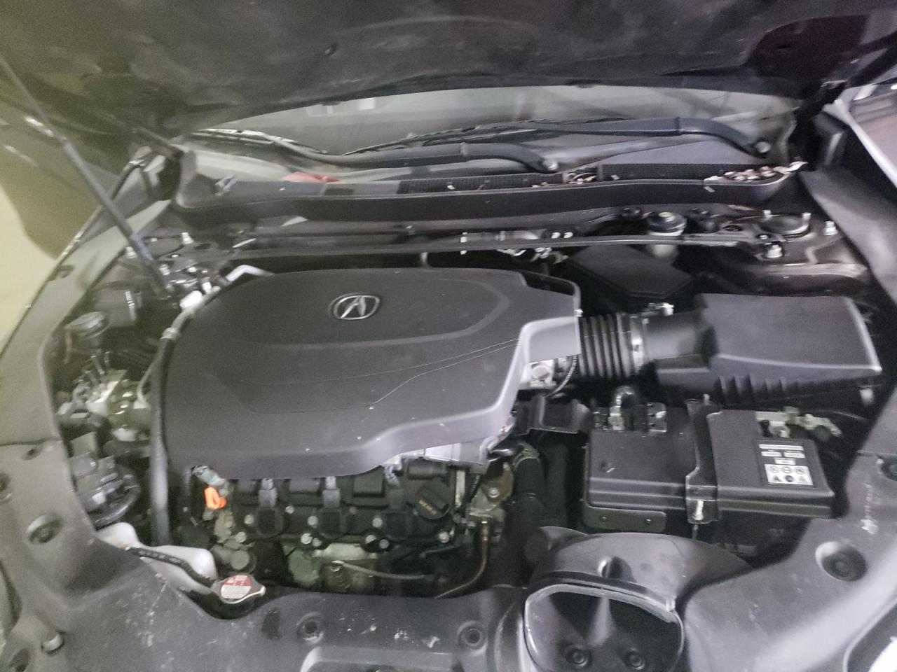 Photo 7 from auction – 2015 ACURA TLX TECH with VIN 19UUB3F54FA010566