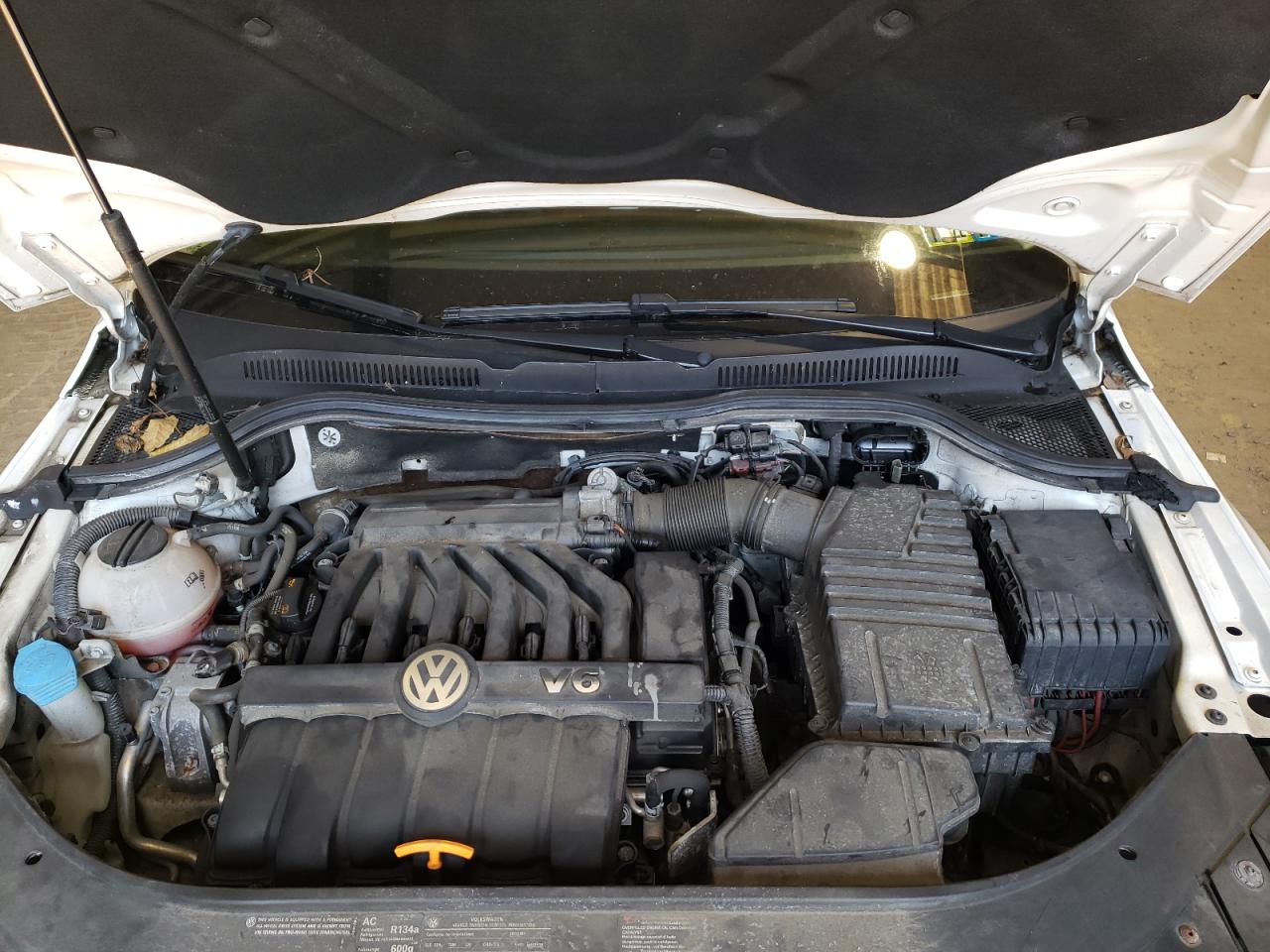 Photo 7 from auction – 2009 VOLKSWAGEN CC VR6 4MO with VIN WVWGU73C69E532032