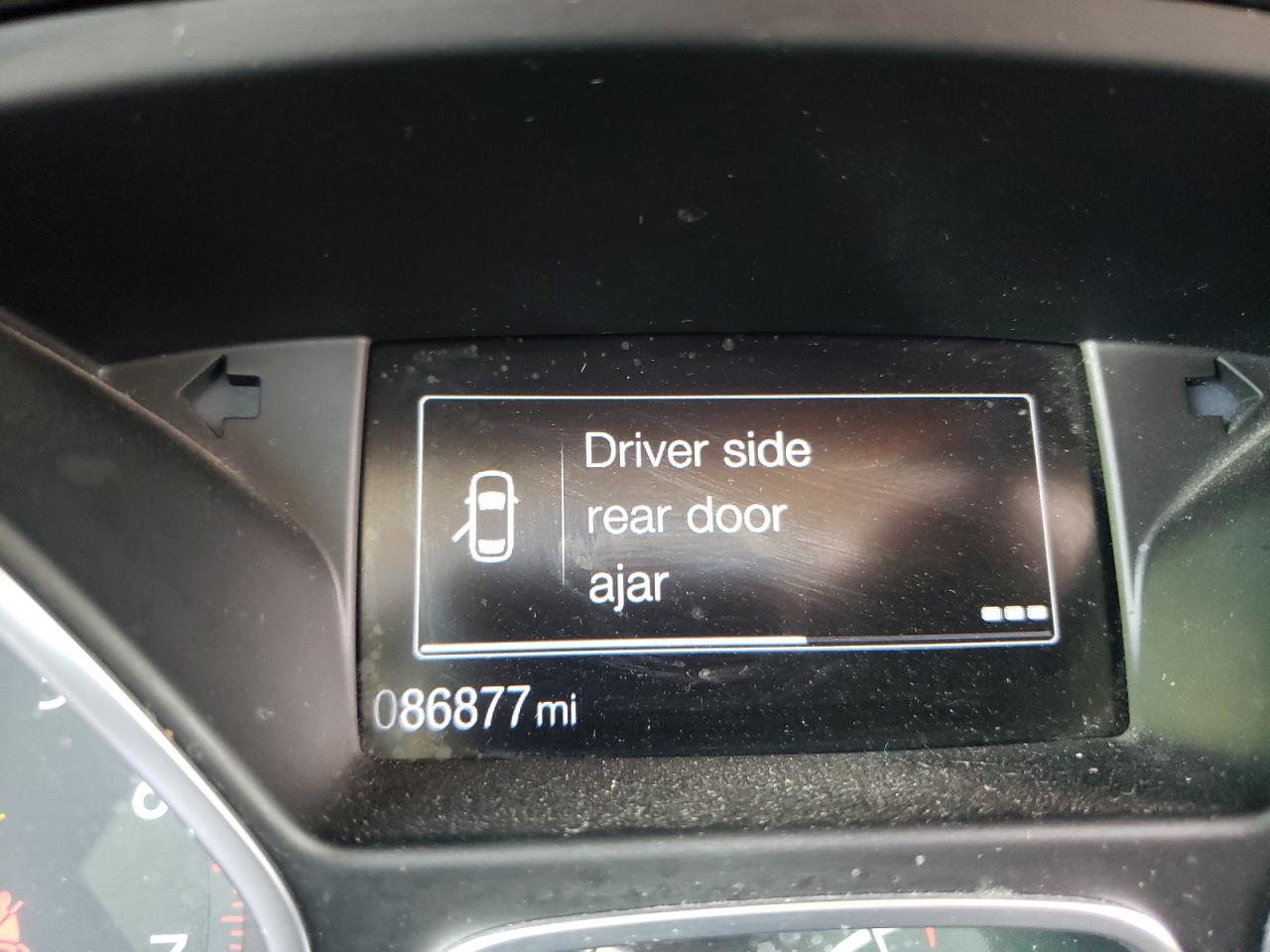 Photo 8 from auction – 2015 FORD FOCUS S with VIN 1FADP3E25FL375730
