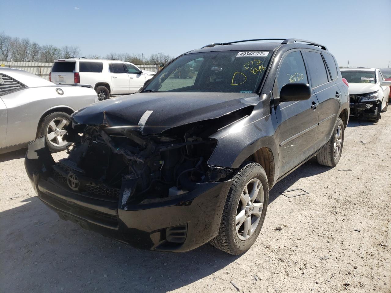 Photo 2 from auction – 2011 TOYOTA RAV4 with VIN 2T3ZF4DV9BW072848