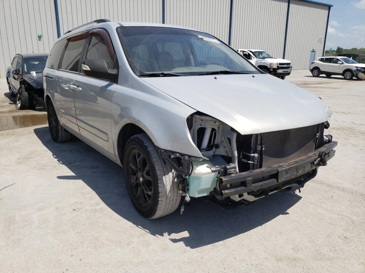 KIA SEDONA LX 2014 with VIN KNDMG4C74E6551372 - Photo from auction