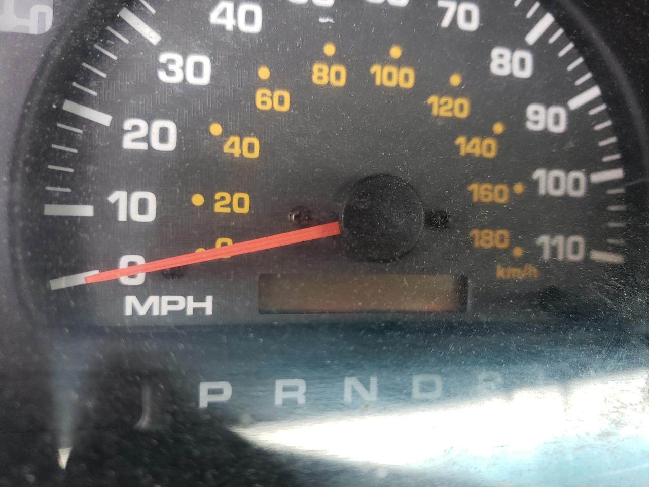 Photo 8 from auction – 2002 TOYOTA 4RUNNER SR with VIN JT3HN86R929064744