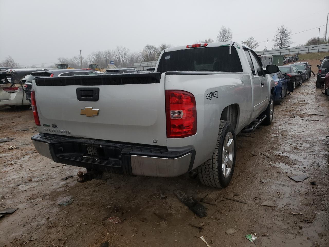 Photo 4 from auction – 2011 CHEVROLET SILVERADO with VIN 1GCRKSE01BZ408124
