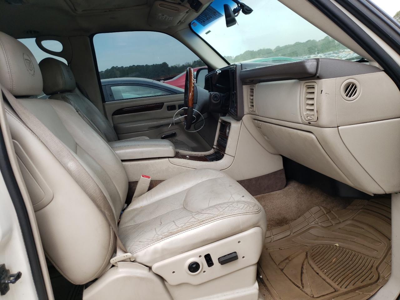 Photo 5 from auction – 2003 CADILLAC ESCALADE E with VIN 3GYFK66N73G337284