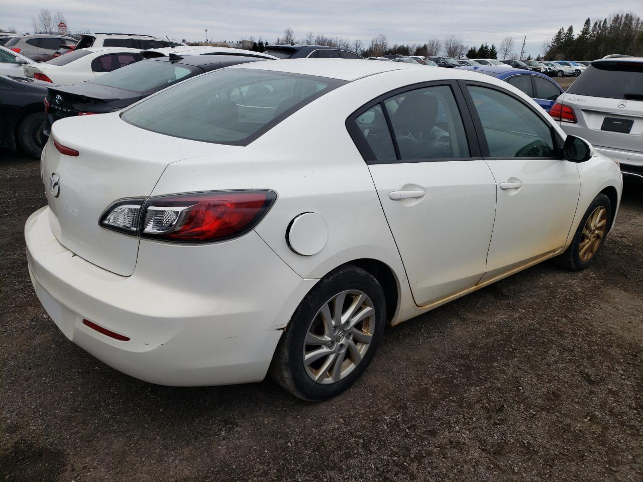 Photo 4 from auction – 2012 MAZDA 3 I with VIN JM1BL1VF3C1517469