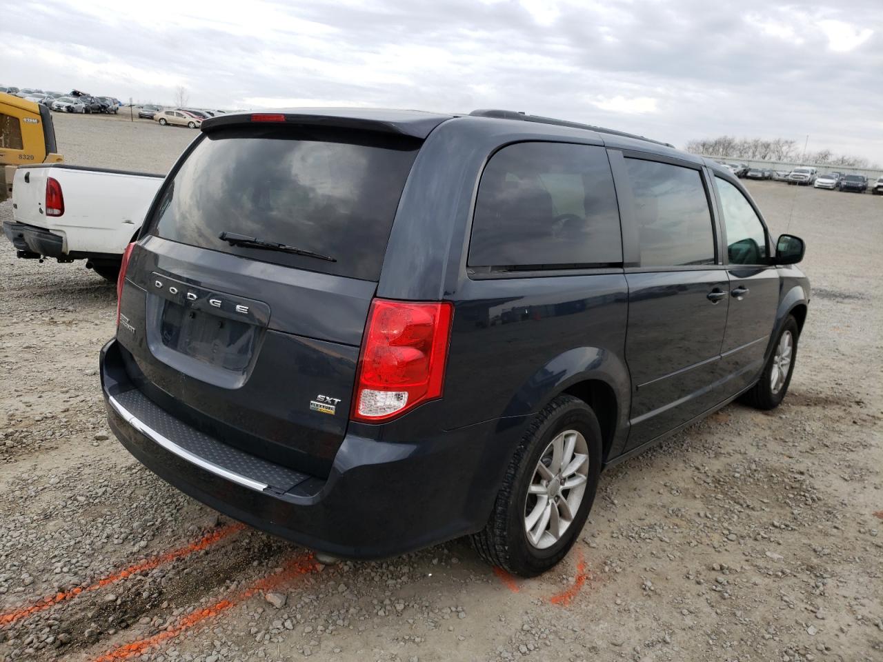 Photo 4 from auction – 2014 DODGE GRAND CARA with VIN 2C4RDGCG7ER128665