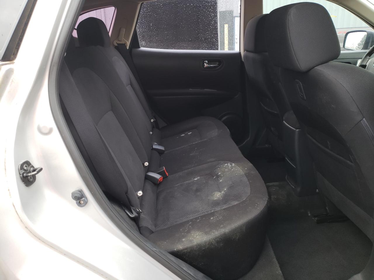 Photo 6 from auction – 2012 NISSAN ROGUE S with VIN JN8AS5MT6CW270212