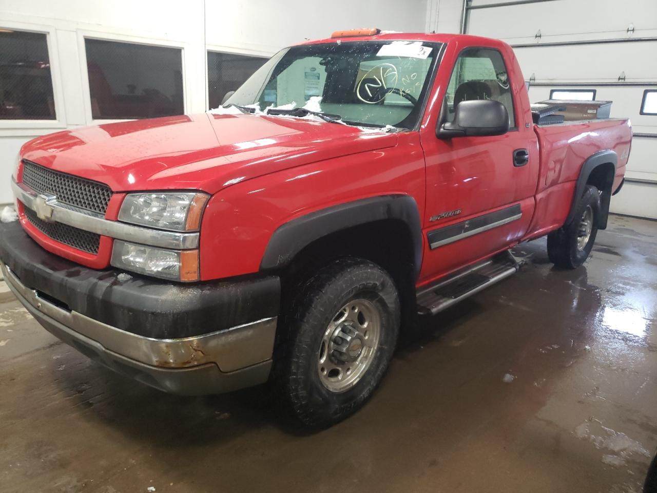 Photo 2 from auction – 2003 CHEVROLET SILVERADO with VIN 1GCHK24U43E324002