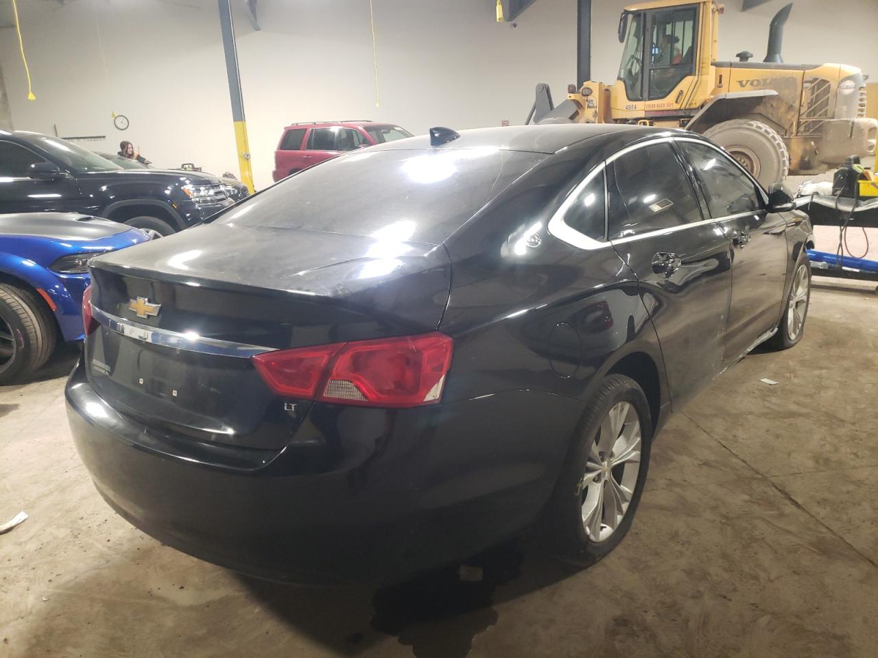 Photo 4 from auction – 2018 CHEVROLET IMPALA LT with VIN 2G1105S39J9142730