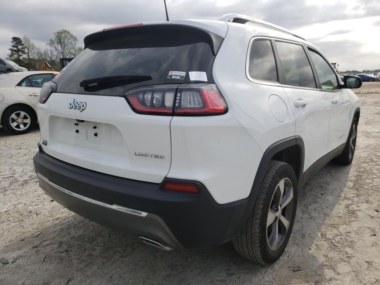 Photo 4 from auction – 2019 JEEP CHEROKEE L with VIN 1C4PJLDX1KD486396
