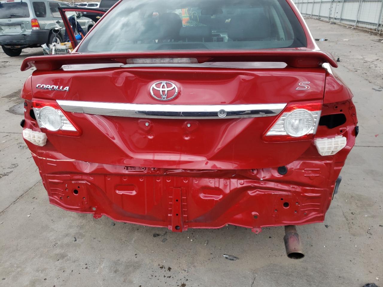 Photo 9 from auction – 2013 TOYOTA CAROLLA with VIN 2T1BU4EEXDC985444