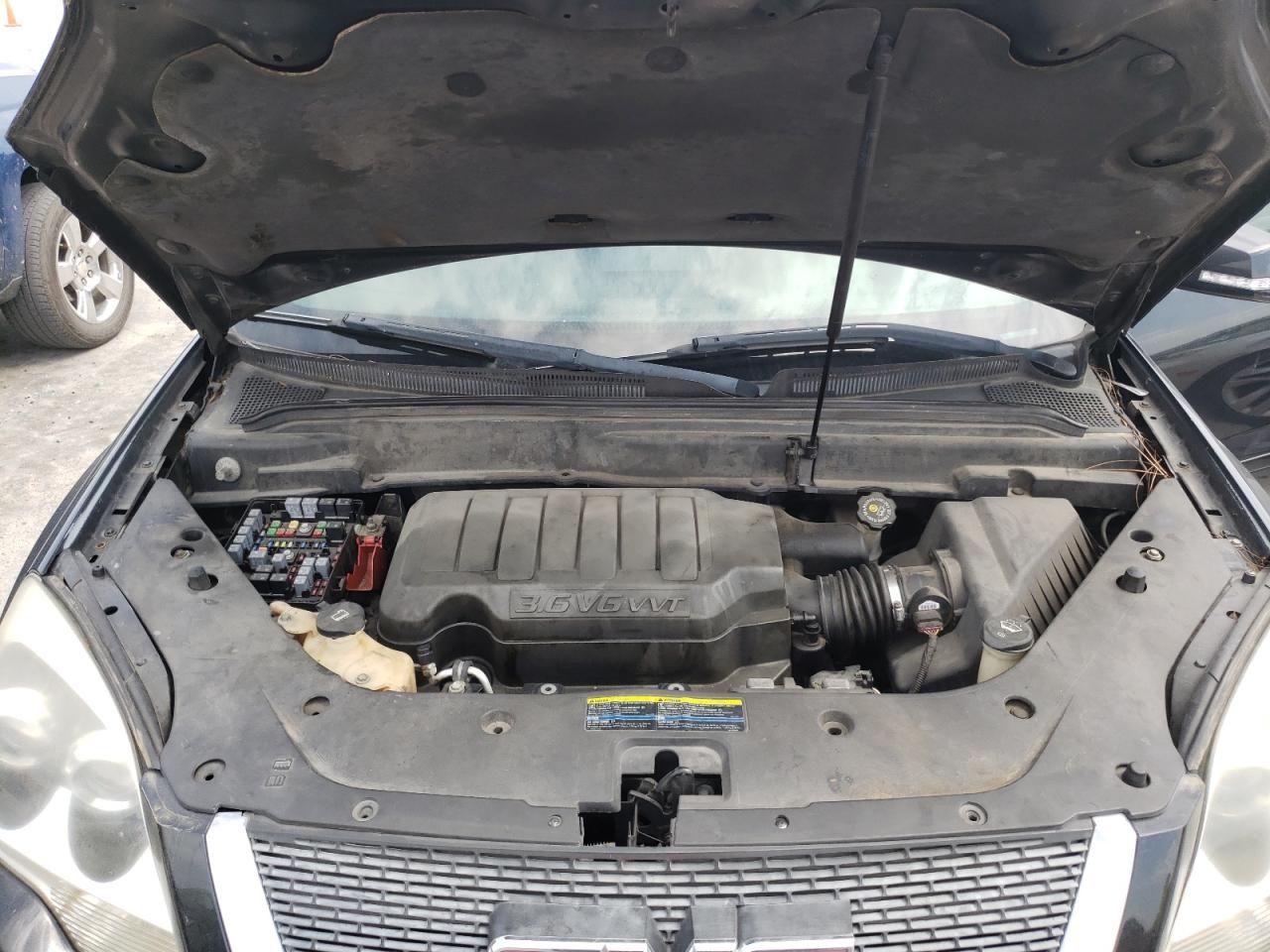 Photo 7 from auction – 2008 GMC ACADIA SLT with VIN 1GKER23718J231726