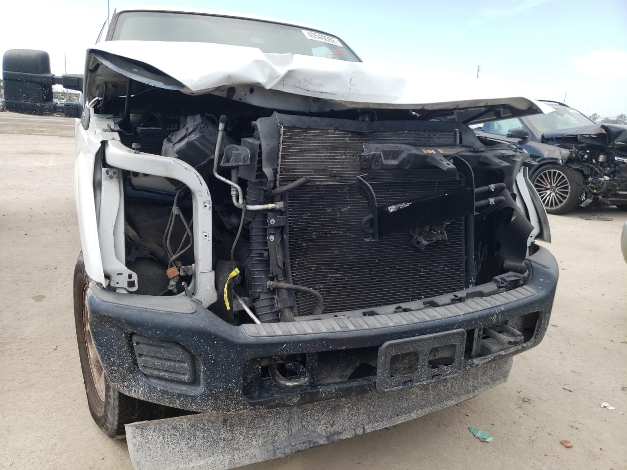 Photo 9 from auction – 2015 FORD F250 SUPER with VIN 1FT7W2B62FEA07845