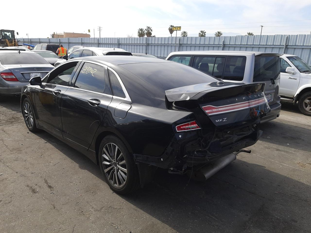 Photo 3 from auction – 2017 LINCOLN MKZ SELECT with VIN 3LN6L5C91HR615706