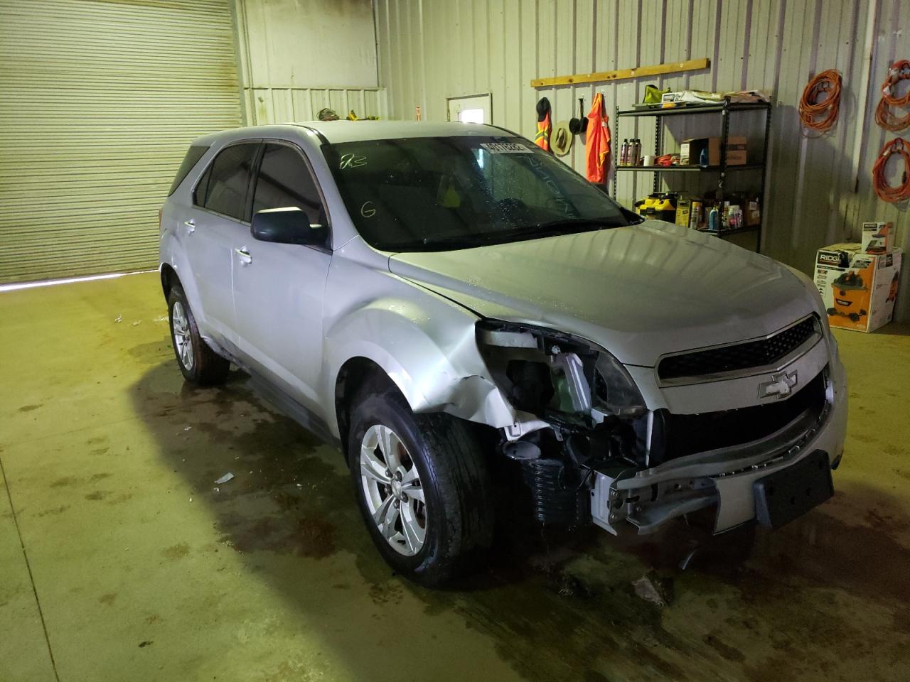 CHEVROLET EQUINOX LS 2011 with VIN 2CNALBEC1B6297604 - Photo from auction