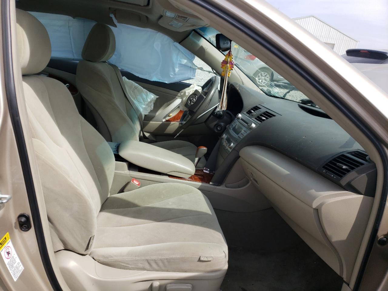 Photo 5 from auction – 2009 TOYOTA CAMRY BASE with VIN 4T4BE46K59R076301