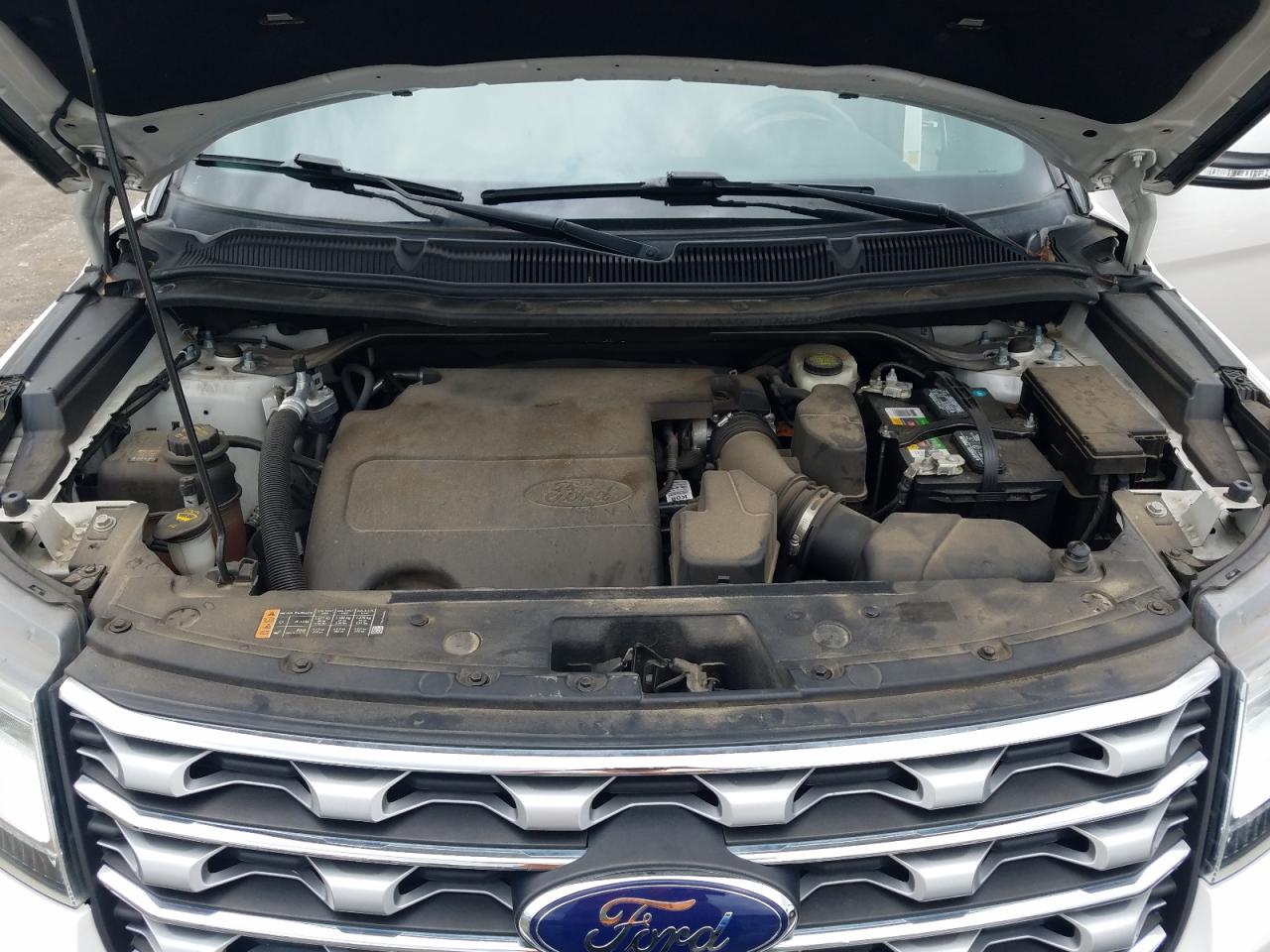Photo 7 from auction – 2017 FORD EXPLORER L with VIN 1FM5K7F85HGB26889