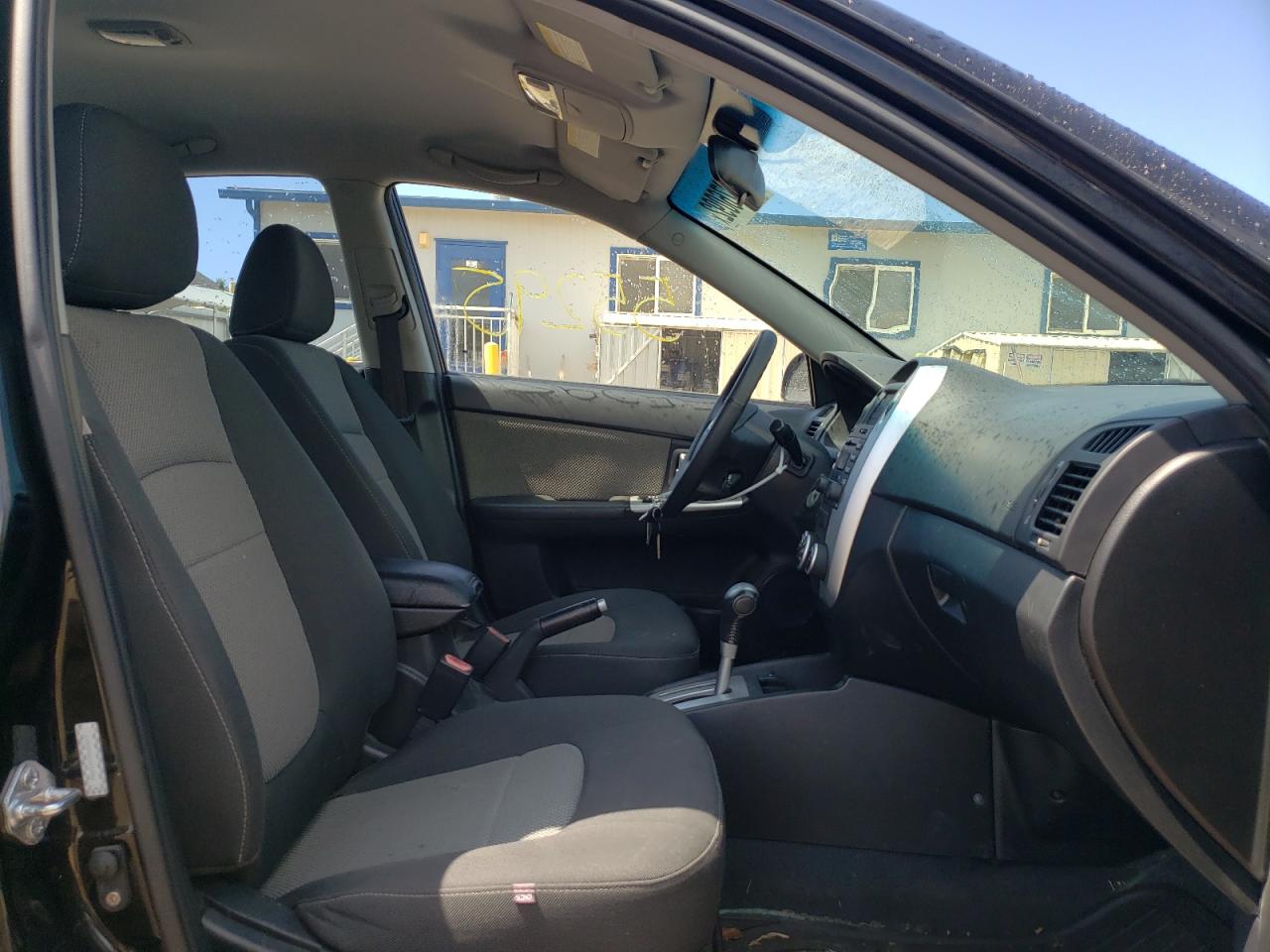 Photo 5 from auction – 2008 KIA SPECTRA EX with VIN KNAFE121285020012