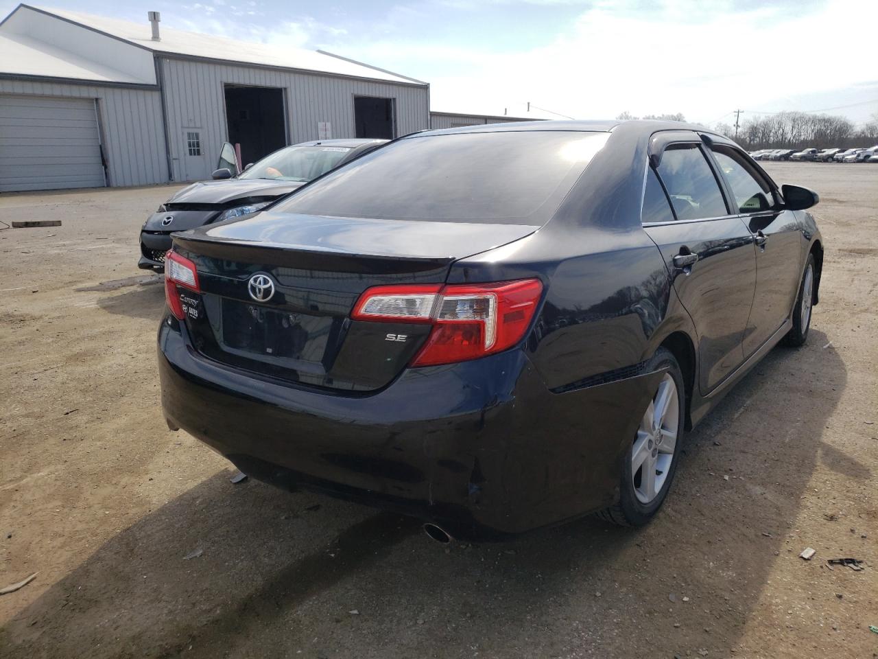 Photo 4 from auction – 2012 TOYOTA CAMRY BASE with VIN 4T1BF1FK5CU124859
