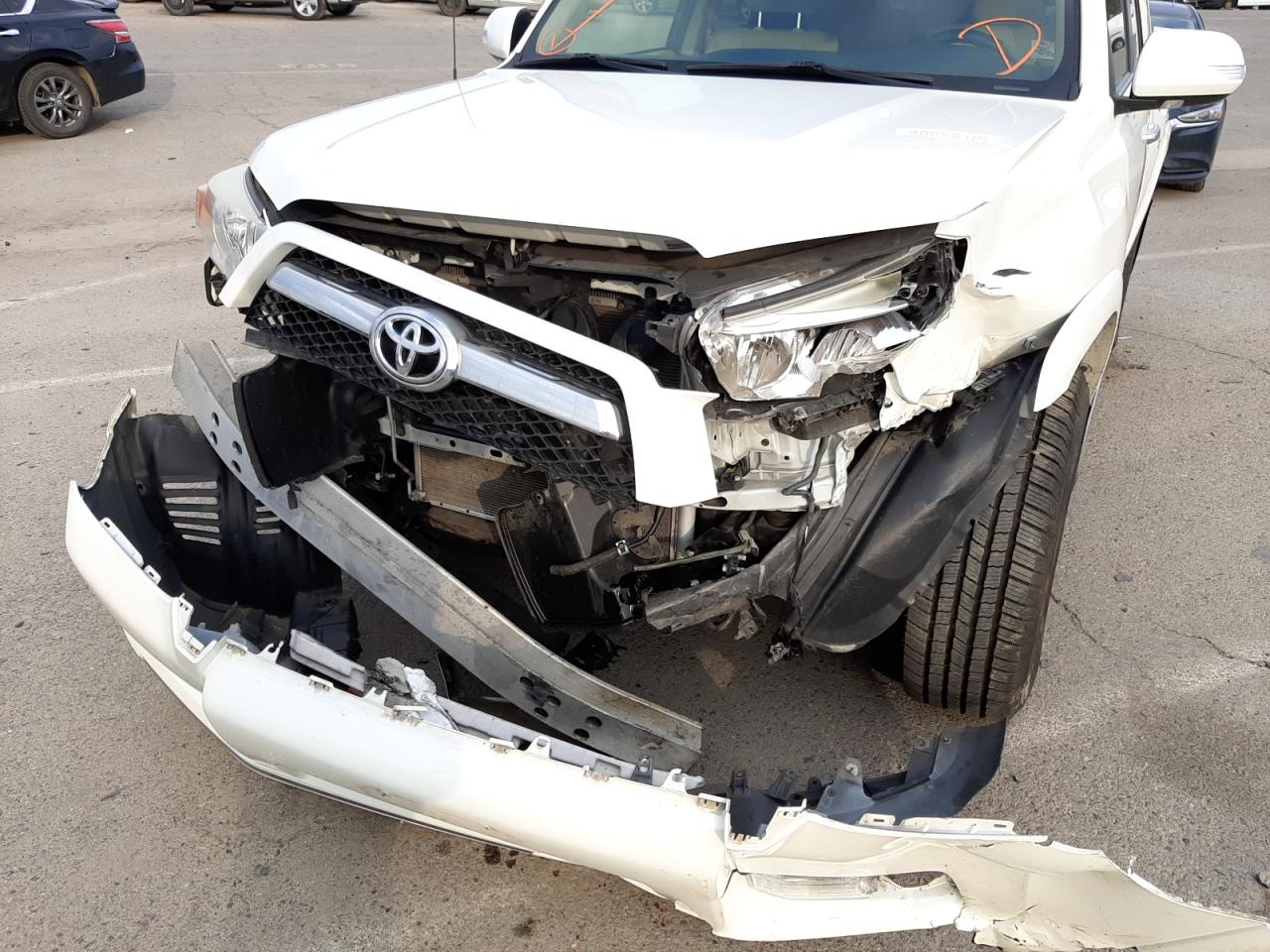 Photo 9 from auction – 2013 TOYOTA 4RUNNER SR with VIN JTEBU5JR0D5137922