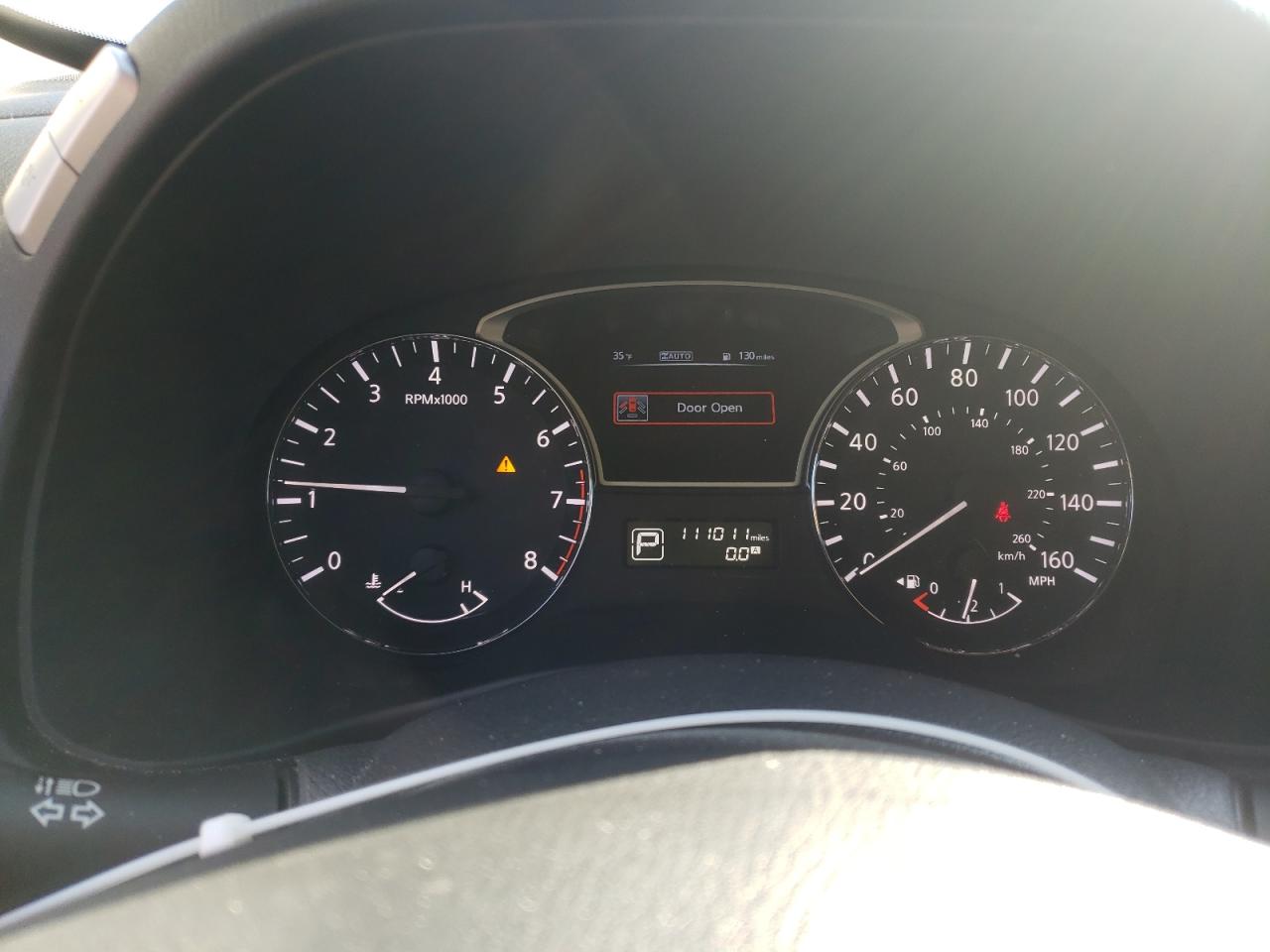Photo 8 from auction – 2015 NISSAN PATHFINDER with VIN 5N1AR2MM2FC710829