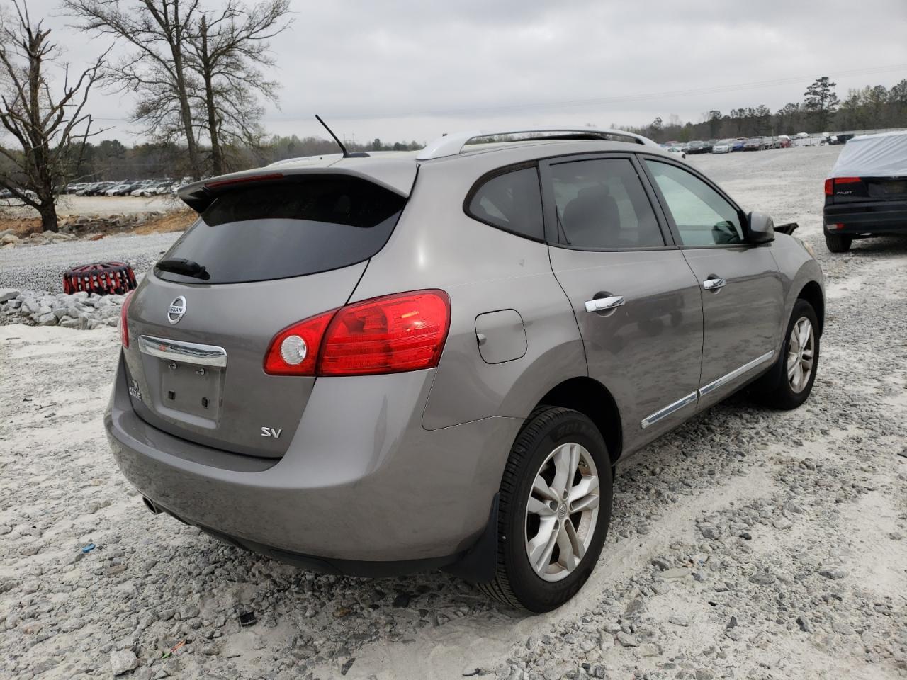 Photo 4 from auction – 2012 NISSAN ROGUE S with VIN JN8AS5MT4CW613017
