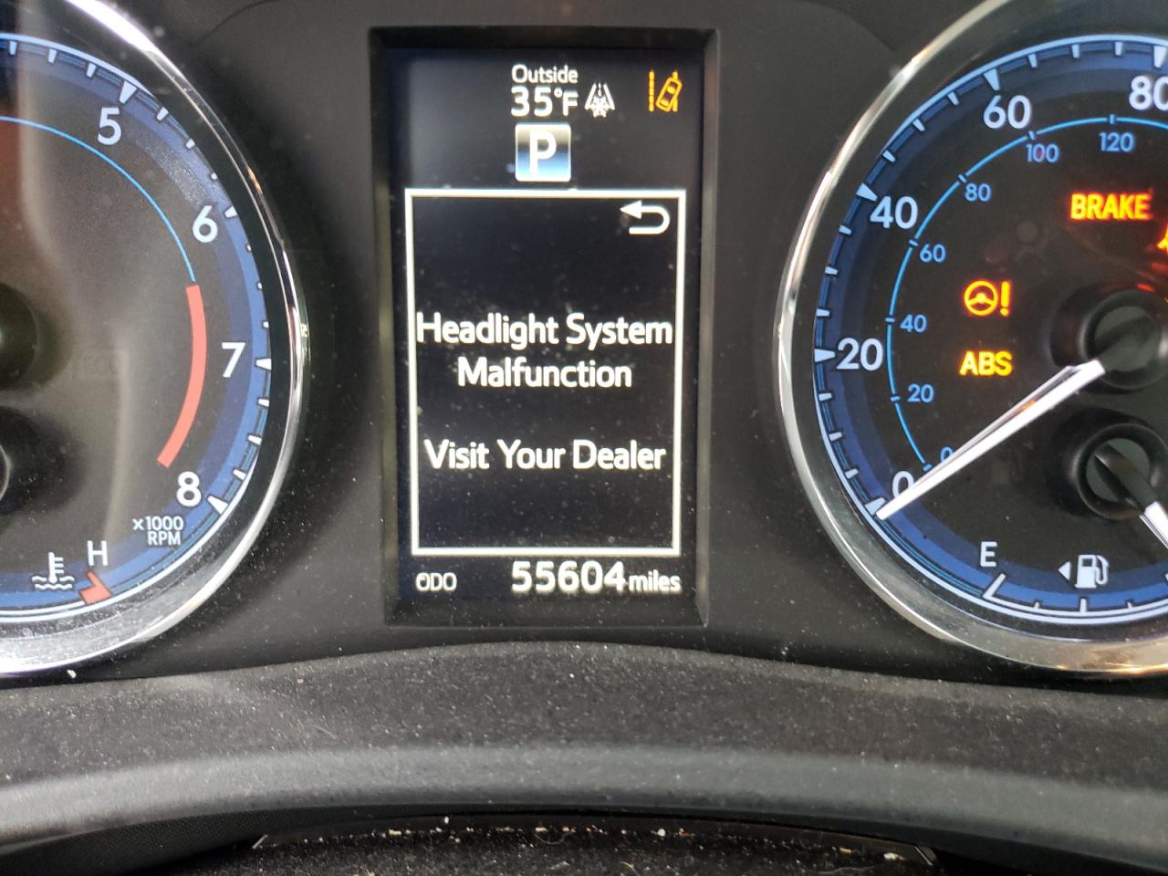 Photo 8 from auction – 2018 TOYOTA COROLLA L with VIN 2T1BURHE1JC044114