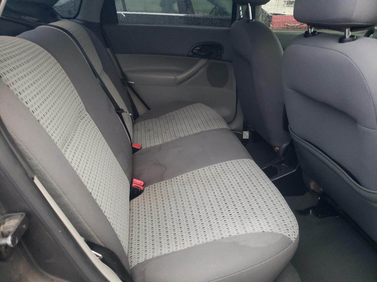 Photo 6 from auction – 2006 FORD FOCUS ZX4 with VIN 1FAHP34N16W153939
