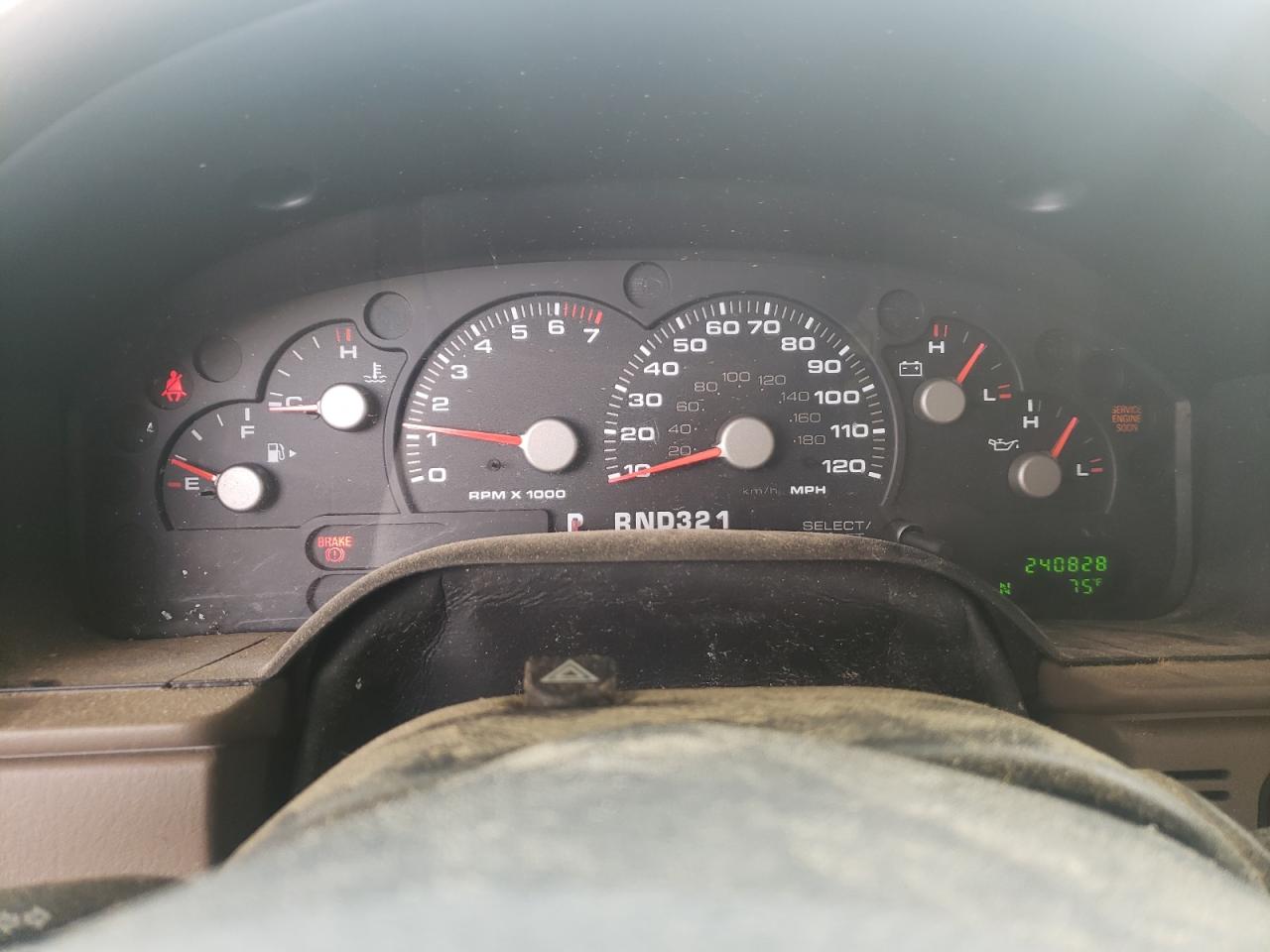 Photo 8 from auction – 2003 FORD EXPLORER X with VIN 1FMZU63K93UA97915