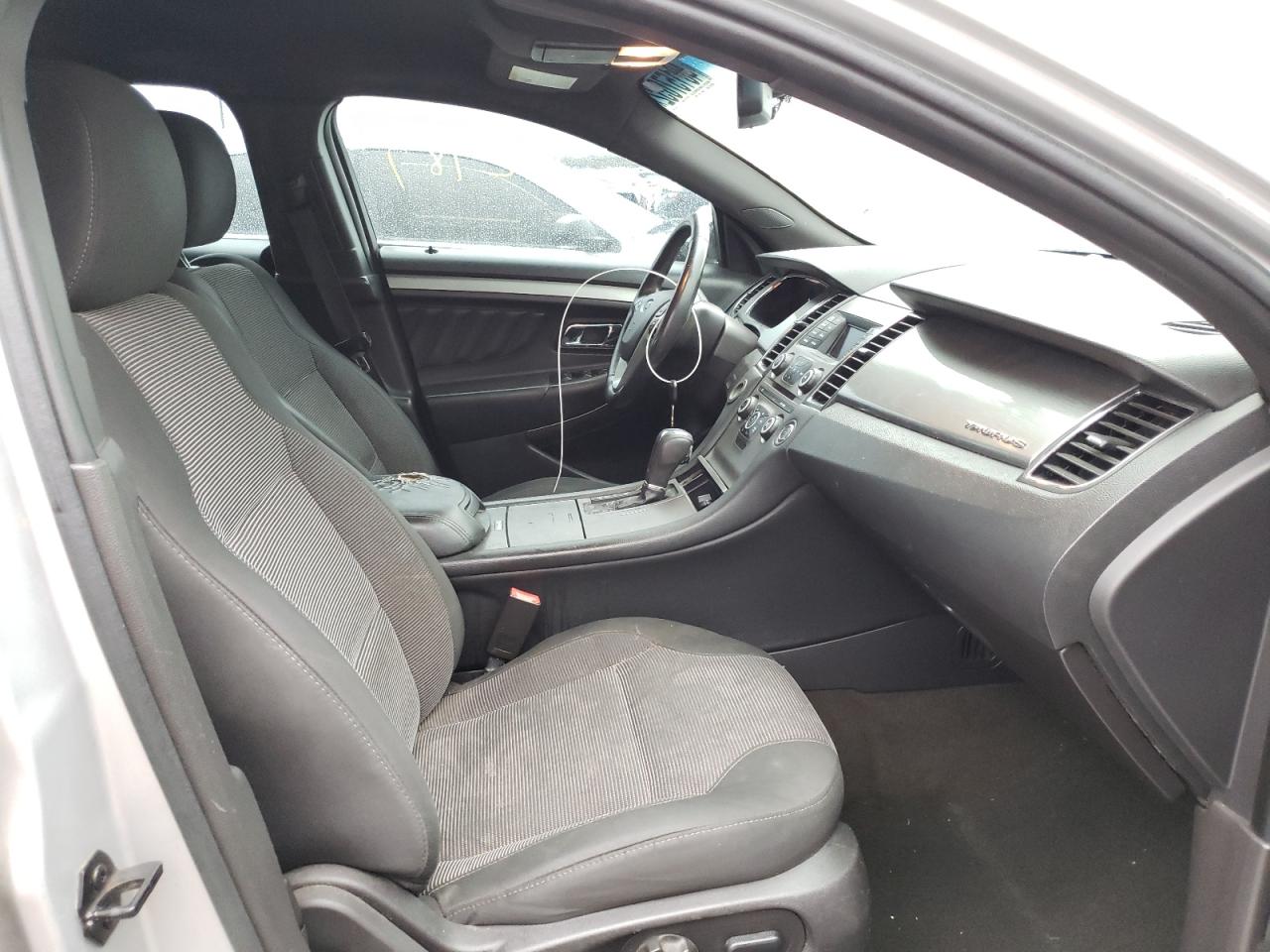 Photo 5 from auction – 2014 FORD TAURUS SEL with VIN 1FAHP2E88EG131190