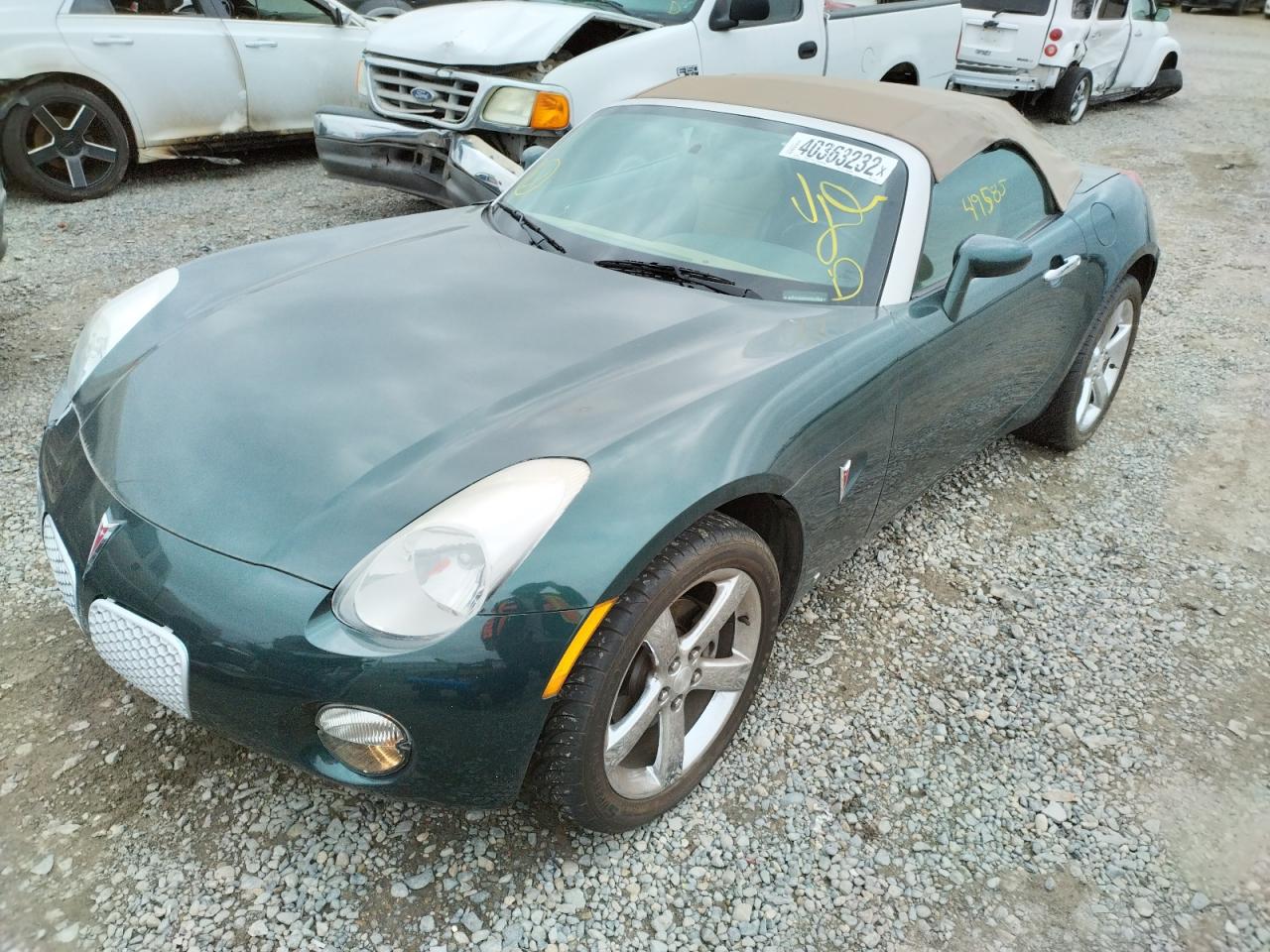 Zdjęcie 2 z aukcji – 2007 PONTIAC SOLSTICE z VIN 1G2MB35B57Y114356