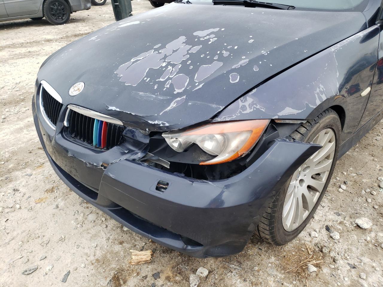 Photo 9 from auction – 2006 BMW 325 XI with VIN WBAVD13596KV02118