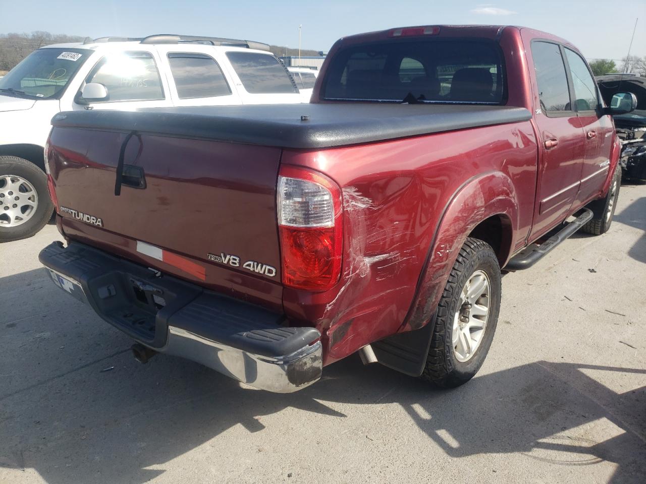 Photo 4 from auction – 2004 TOYOTA TUNDRA DOU with VIN 5TBDT44124S442597